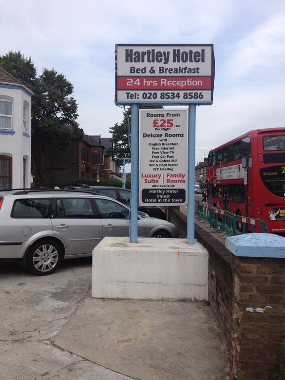 Hartley Hotel Лондон Екстер'єр фото