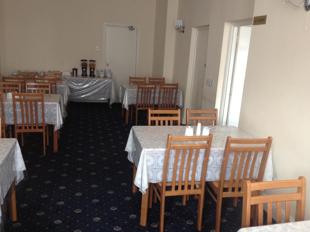 Hartley Hotel Лондон Екстер'єр фото
